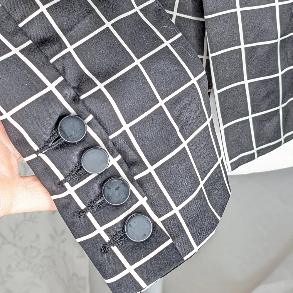 ☀️Forever 21 plaid blazer jacket Small black White checks geometric - Picture 7 of 16